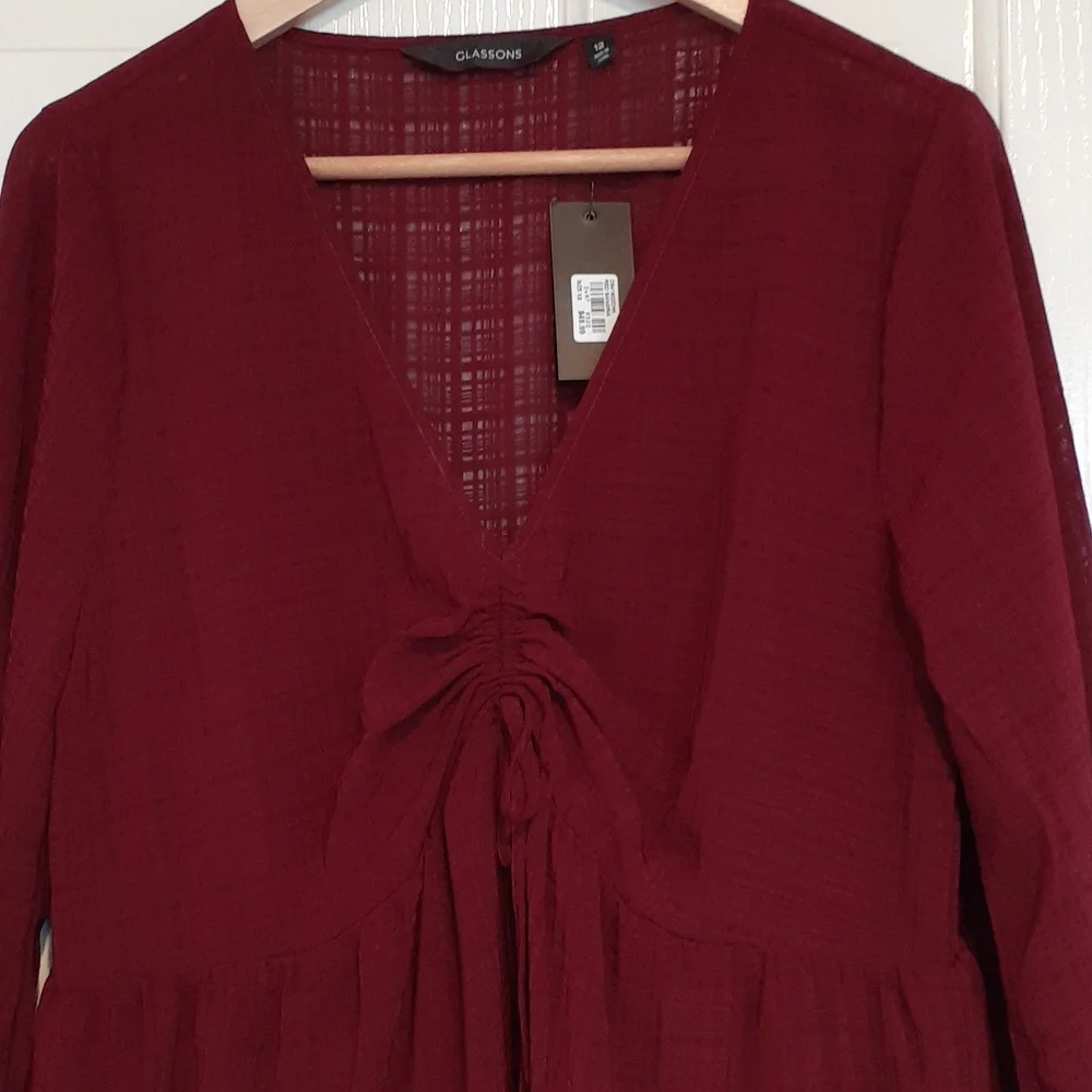 BNWT Glassons sz 12 maroon red long sleeve dress - Picture 8 of 10